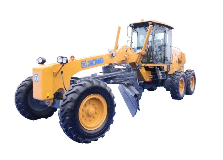 XCMG GR135 D Series motor grader, 112 kW Cummins 6BTA5.9 engine, 11.2 t machine weight