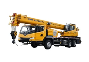 XCMG XCT25L4_Y Truck Crane - 25 ton, 33.5 m boom, 3-axle 6x4x2 chassis with Shanghai Diesel SC7H200G4A BS-IV engine