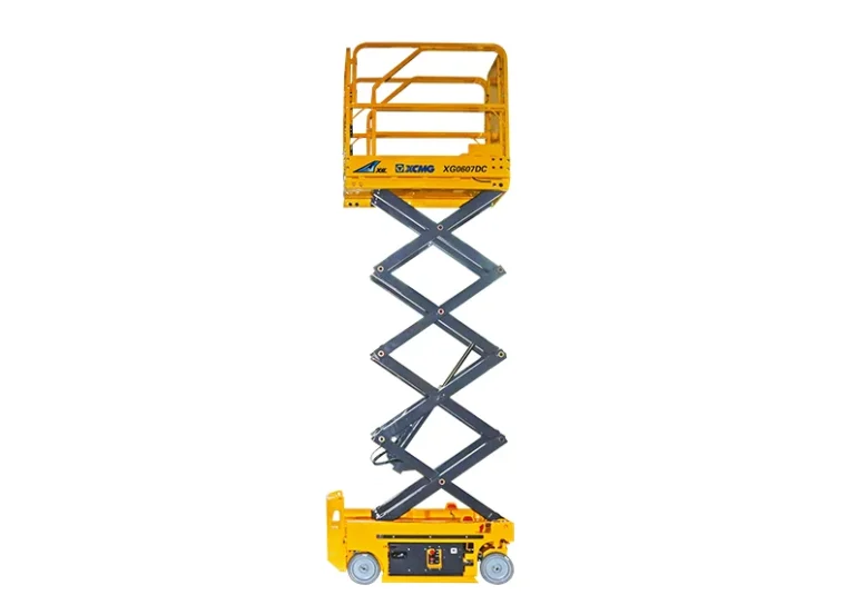 XCMG XG0607DC-AS Scissor Lift — 5.9 m working height, 240 kg capacity, DC battery self-propelled MEWP
