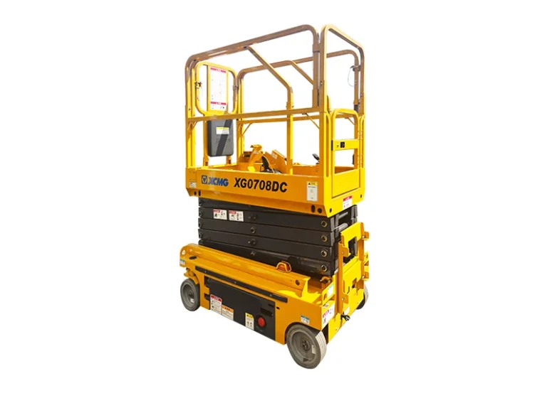XCMG XG0708DC Scissor Lift — 7.7 m working height, 240 kg capacity, DC battery self-propelled MEWP