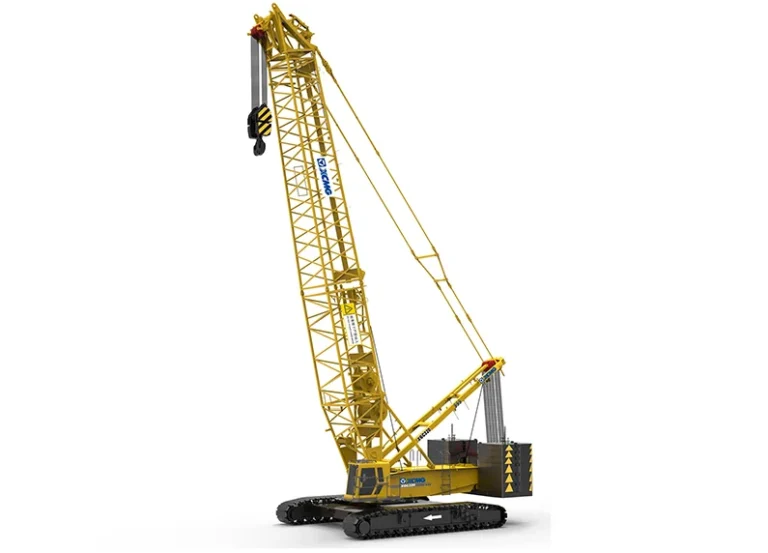 XCMG XGC320 Lattice-Boom Crawler Crane — 320 ton, 24-88 m boom range with tower jib, designed for shield tunneling