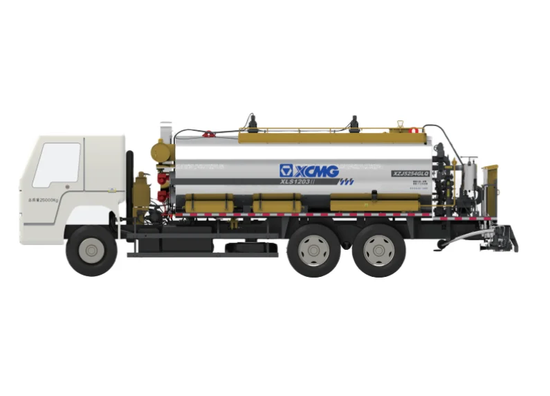 XCMG XLS1203 Asphalt Distributor — 10.7 m3 tank, 6 m spraying width, Sinotruk 4x2 chassis with Yuchai YC6J220 engine