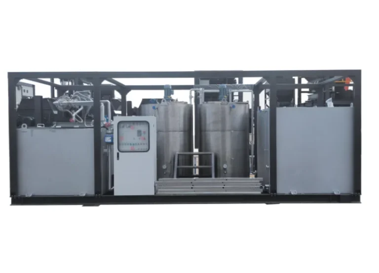 XCMG XR65 Emulsified Asphalt Equipment — 6 t/h rated productivity, ≤5 μm emulsion fineness, 30 kW operating power